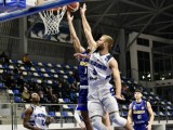 Баскетболистите със загуба в Самоков