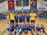 15 годишните баскетболисти на „Тунджа“ с бронз от силен турнир в Одрин. Интервю с треньора Милен Костов